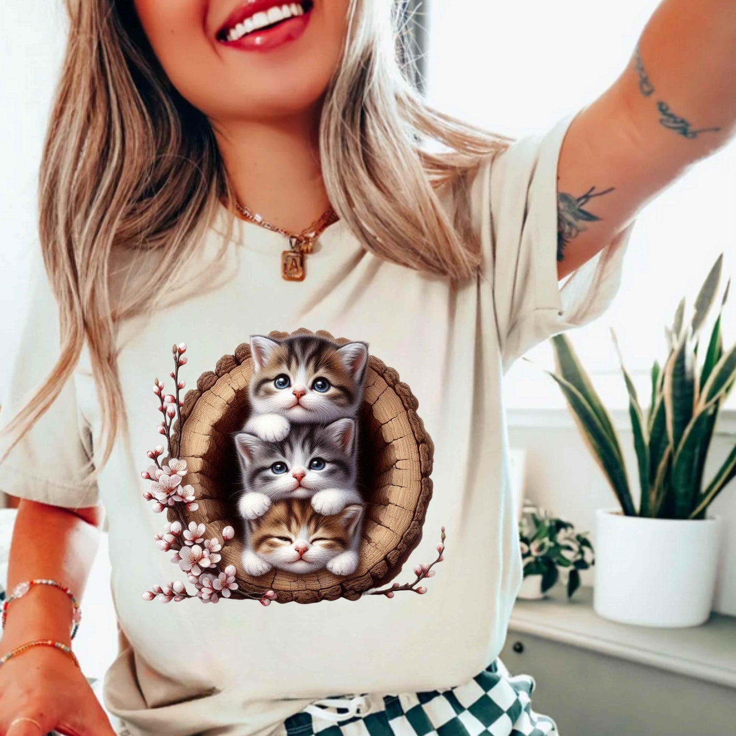 Cute Kittie Cats Snugled in a Tree T-Shirt